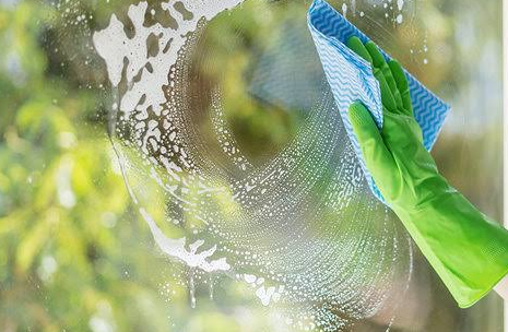 Water Scale and Mineral Mark Window Surface Softening Care Package